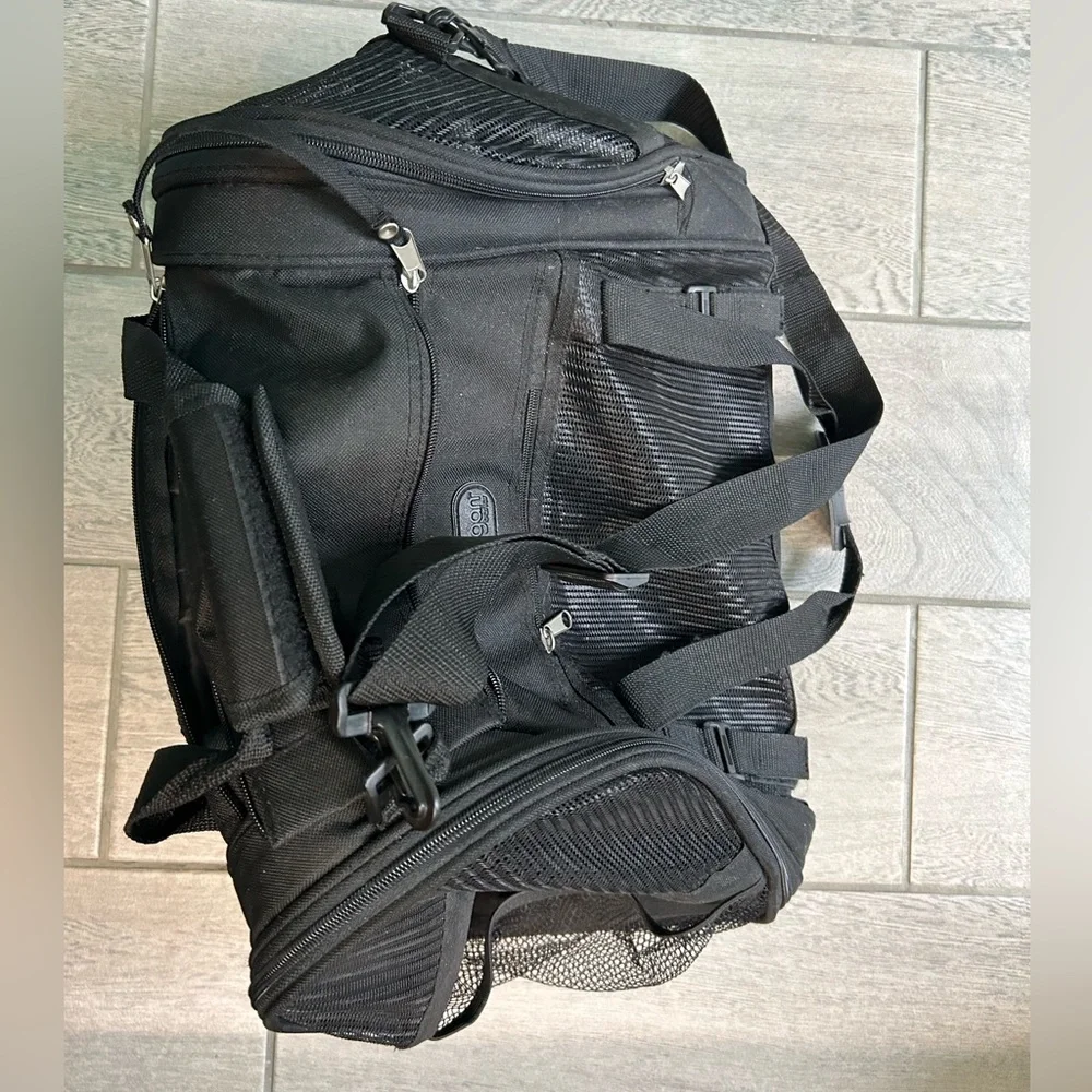 Bergen cat carrier bag pet carrier small dog animal carrier black bag Large bag